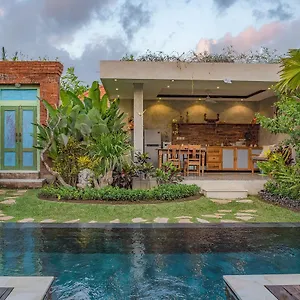 kubu-kayu-villas.ubudhotelsnow.com/