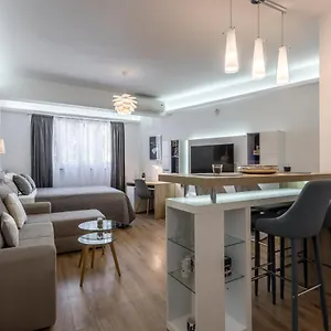  Apartment Winterfell